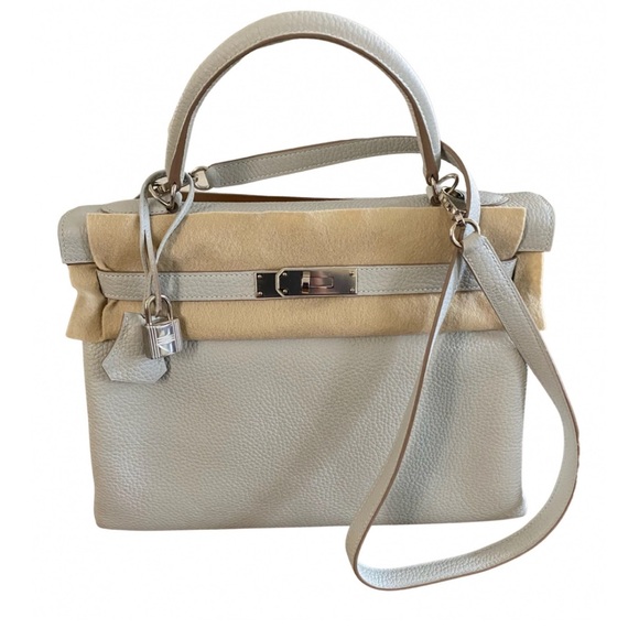 SOLD: Hermes Kelly 32 Gris Perle - Picture 2 of 11